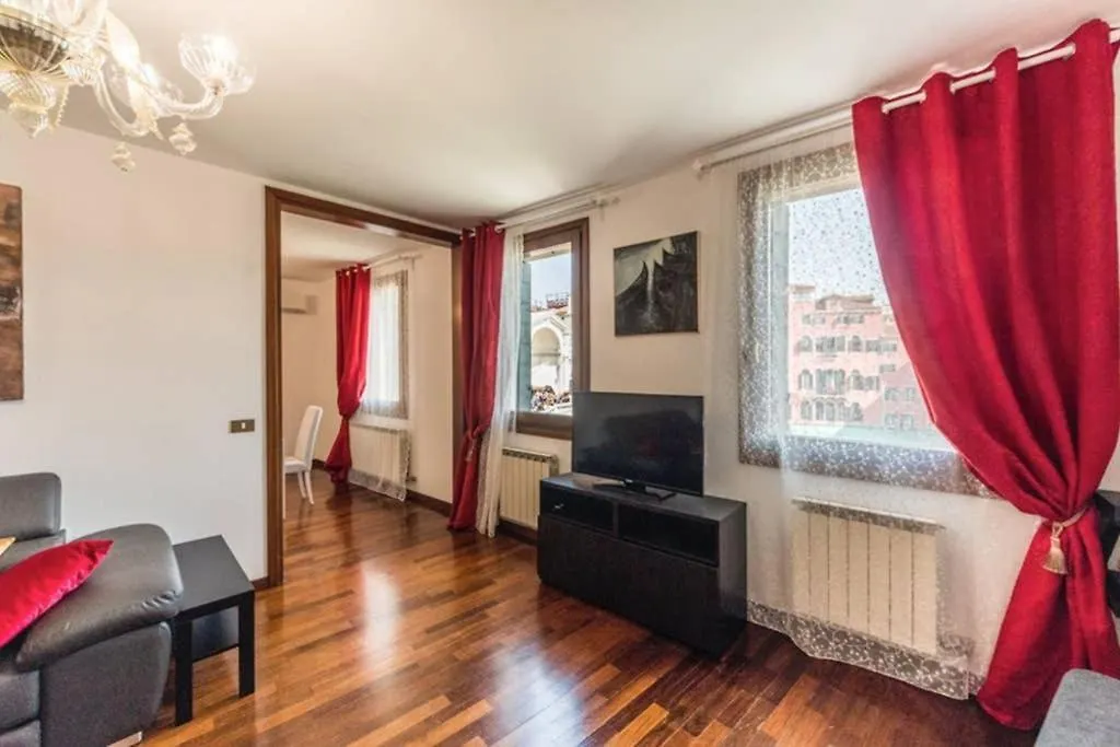 ונציה Rialto Apartment With Canal Grande View איטליה