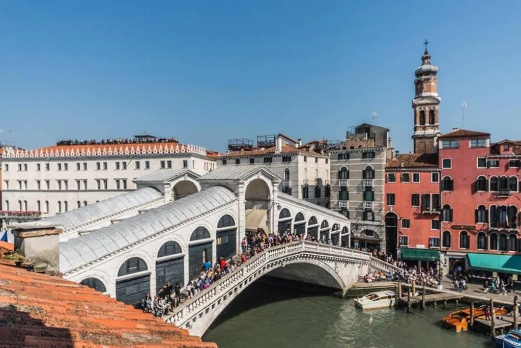 ונציה Rialto Apartment With Canal Grande View 0*,  איטליה