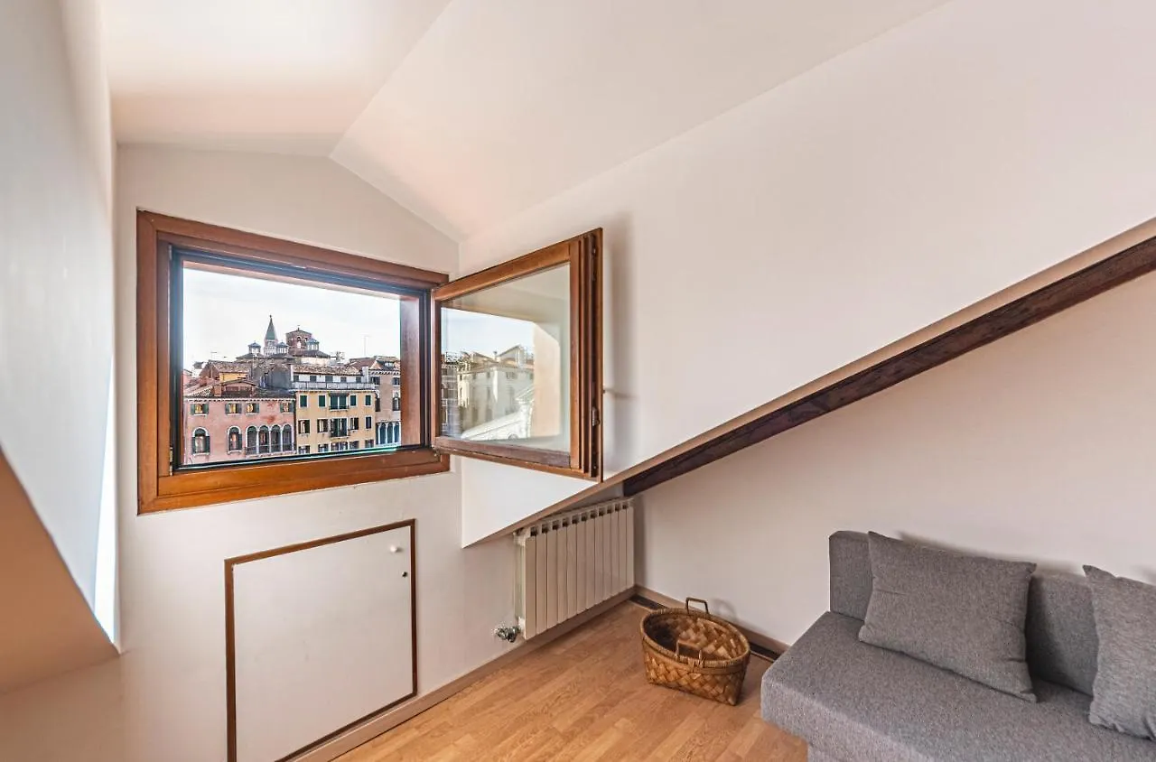 ונציה Rialto Apartment With Canal Grande View